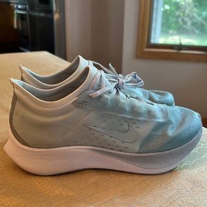 Nike Zoom Fly 3 shoes (OCEAN CUBE/PURE PLAT. WHITE/METALLIC SILVER) Women's: 8